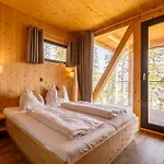Alpenchalets Reiteralm By Alps アパート *