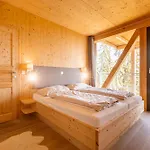 Alpenchalets Reiteralm By Alps アパート *